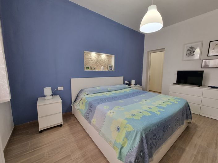 Image No.16-3 Bed House for sale