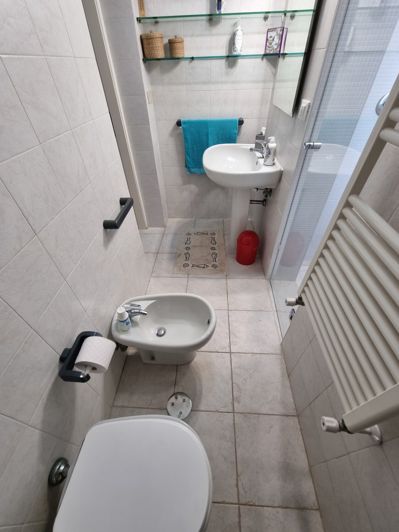 Image No.21-3 Bed House for sale