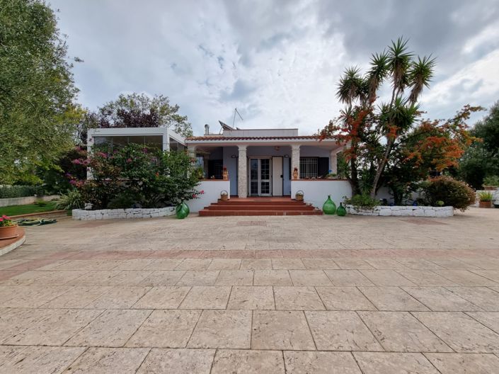 Image No.3-3 Bed House for sale