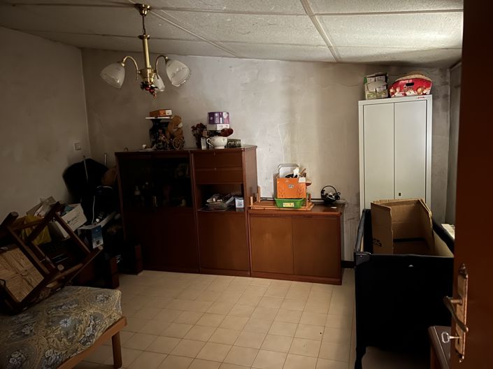 Image No.6-3 Bed House for sale