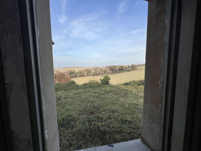 Image No.10-4 Bed House for sale