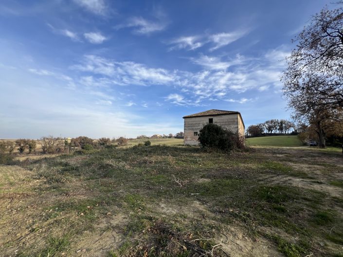 Image No.24-4 Bed House for sale