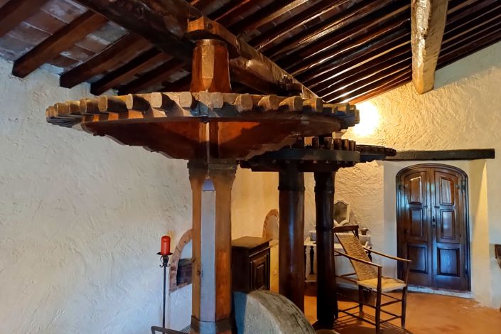 Image No.20-1 Bed House for sale