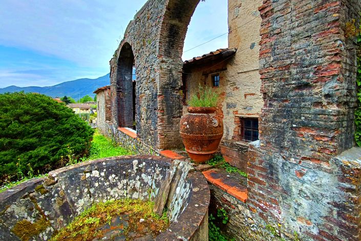 Image No.6-1 Bed House for sale