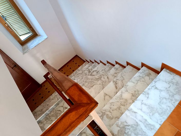 Image No.26-2 Bed House for sale