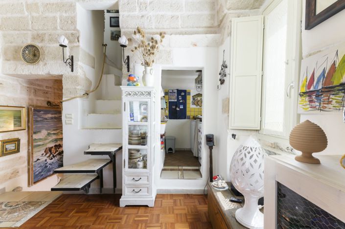 Image No.7-1 Bed House for sale