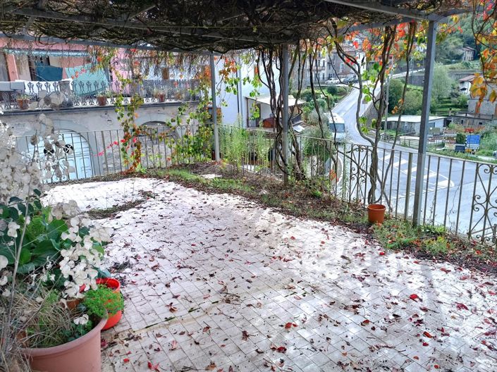 Image No.23-2 Bed House for sale