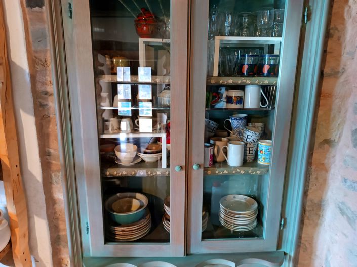 Image No.18-10 Bed House for sale