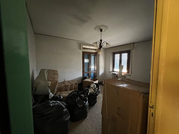 Image No.12-5 Bed Country House for sale