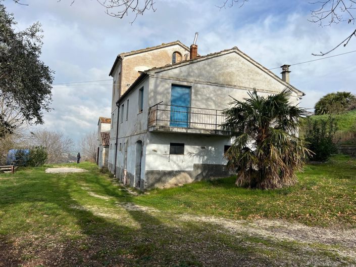 Image No.3-5 Bed Country House for sale