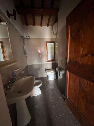 Image No.12-4 Bed House for sale