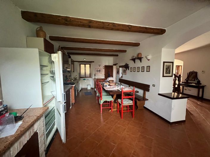 Image No.21-4 Bed House for sale