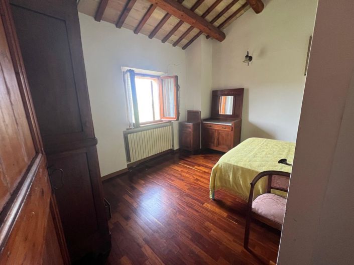 Image No.23-4 Bed House for sale