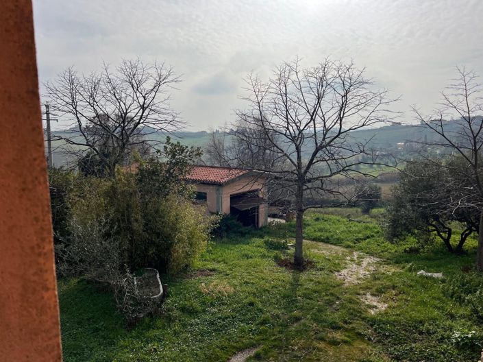 Image No.25-4 Bed House for sale