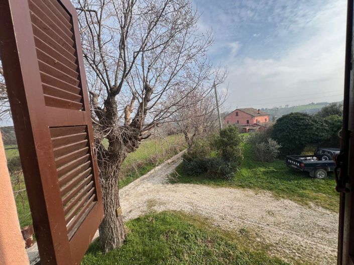 Image No.26-4 Bed House for sale