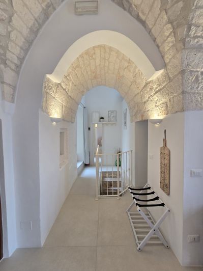 Image No.18-1 Bed House for sale