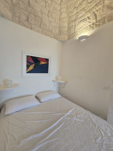 Image No.9-1 Bed House for sale