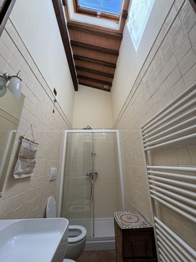 Image No.22-2 Bed Apartment for sale