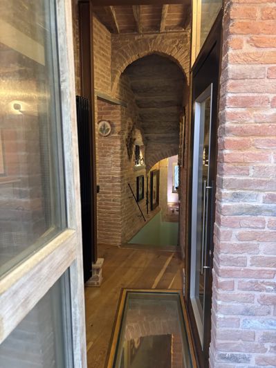 Image No.12-2 Bed House for sale