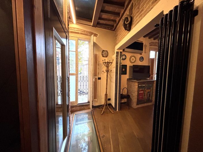 Image No.13-2 Bed House for sale