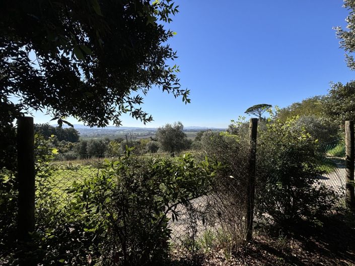 Image No.9-5 Bed House for sale