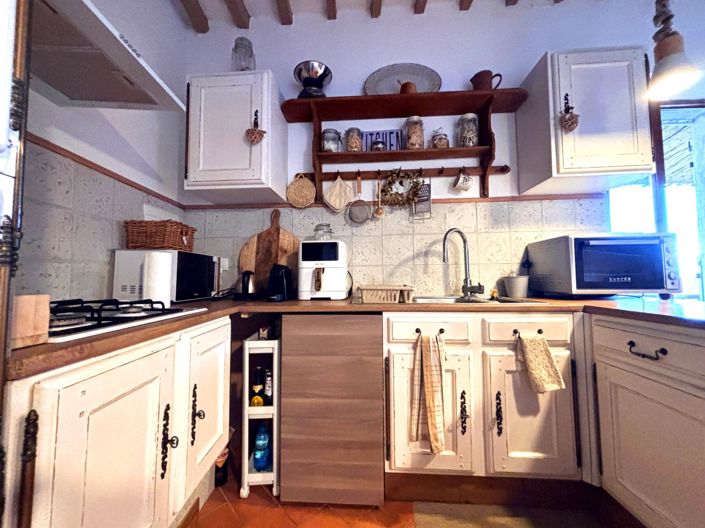 Image No.18-2 Bed House for sale