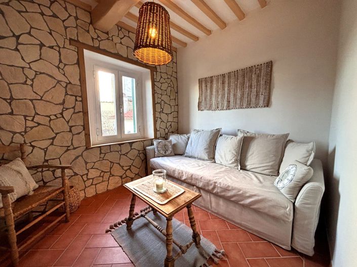 Image No.23-2 Bed House for sale