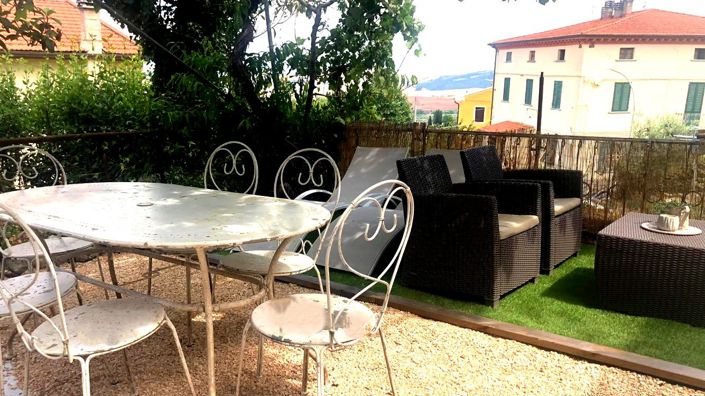 Image No.3-2 Bed House for sale