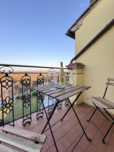 Image No.17-2 Bed House for sale