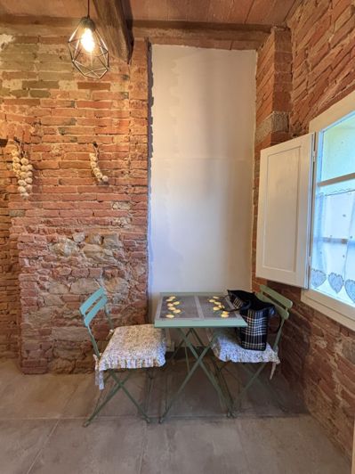 Image No.7-2 Bed House for sale