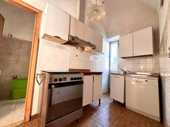 Image No.22-3 Bed Apartment for sale