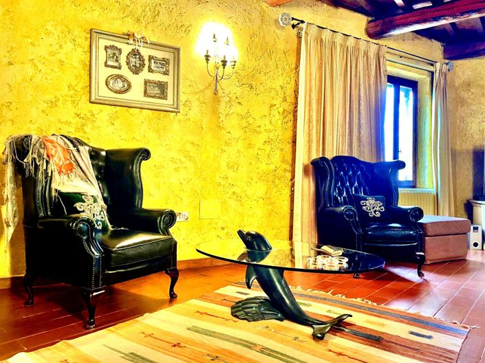 Image No.9-3 Bed House for sale