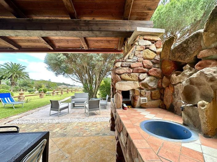 Image No.11-3 Bed House for sale