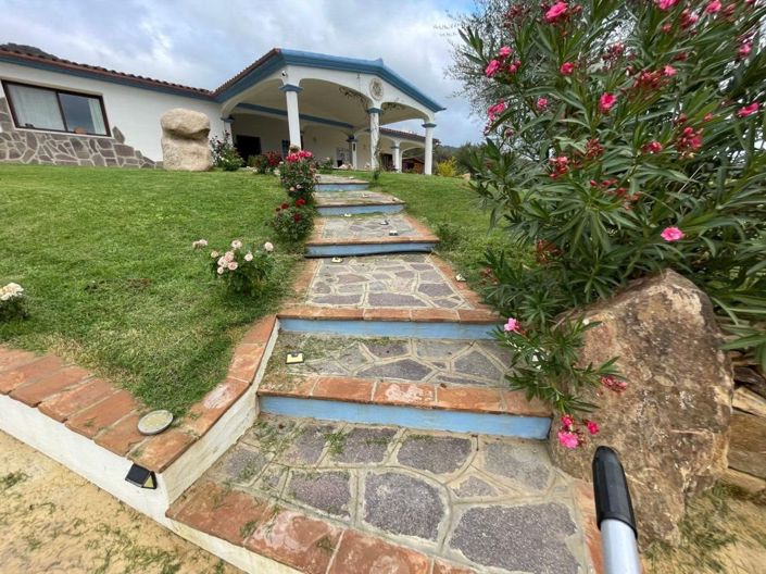 Image No.4-2 Bed House for sale