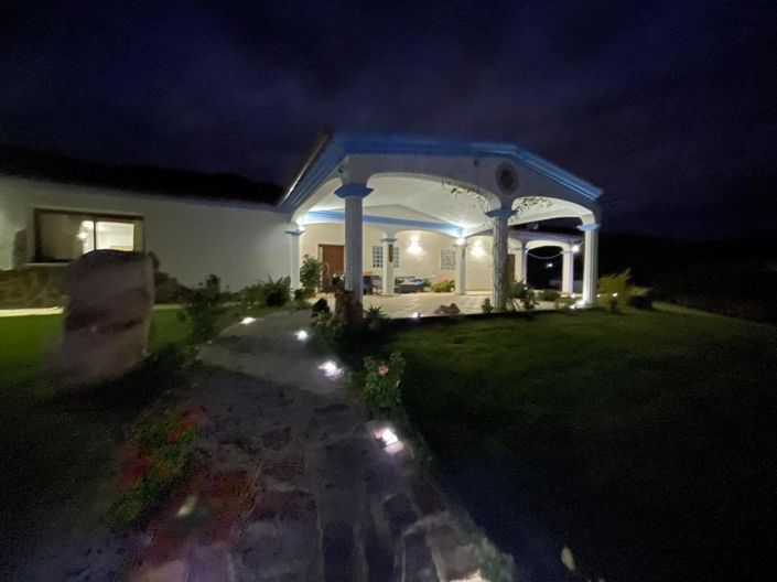 Image No.8-2 Bed House for sale