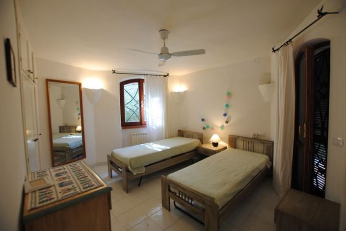 Image No.14-4 Bed House for sale