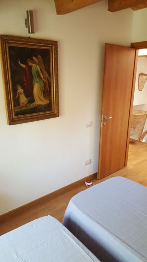 Image No.17-2 Bed House for sale