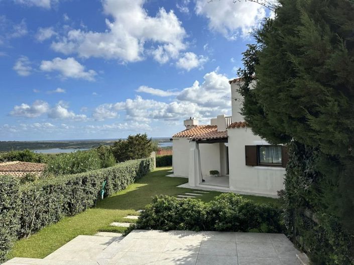 Image No.8-2 Bed House for sale