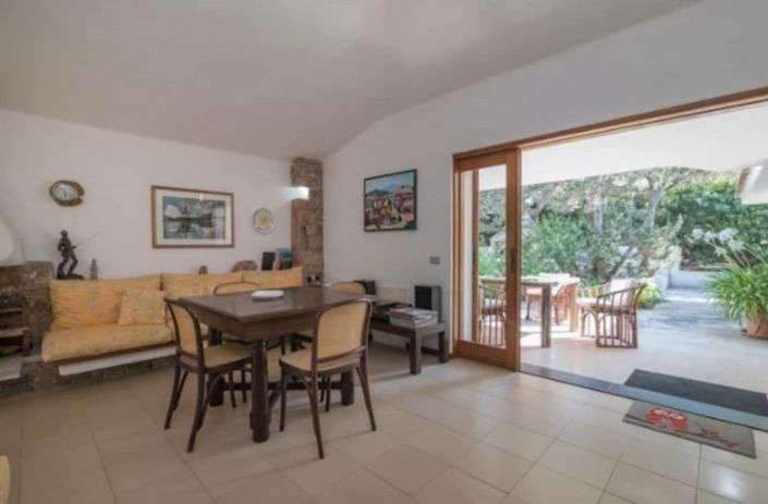 Image No.8-3 Bed House for sale