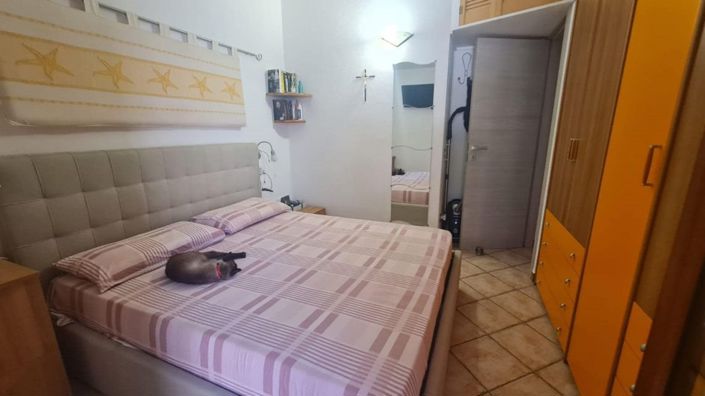 Image No.24-2 Bed House for sale