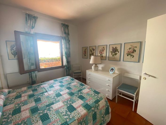 Image No.17-2 Bed House for sale