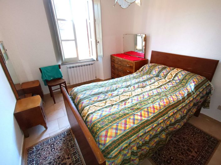 Image No.24-5 Bed Country House for sale