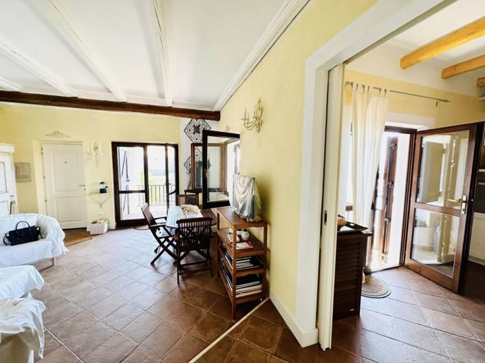 Image No.29-3 Bed Apartment for sale