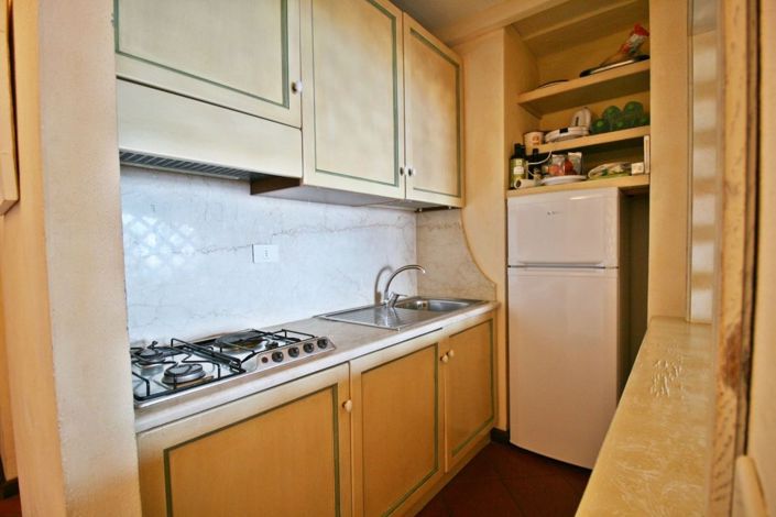 Image No.20-2 Bed Apartment for sale