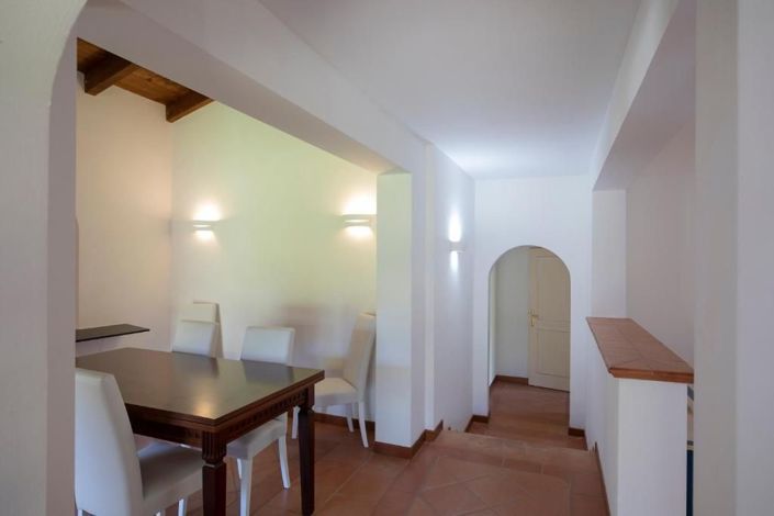 Image No.11-4 Bed House for sale