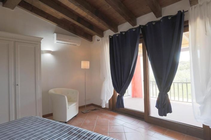 Image No.29-4 Bed House for sale