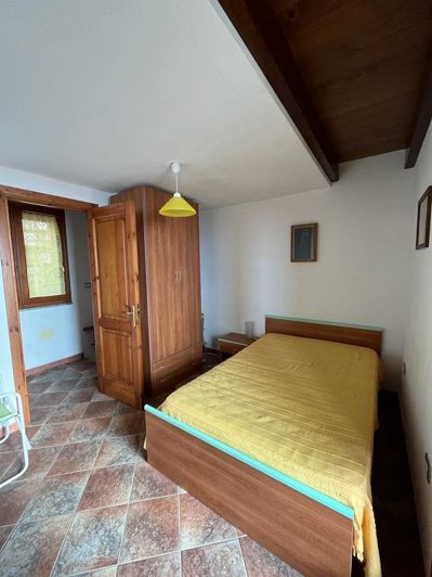 Image No.12-3 Bed House for sale