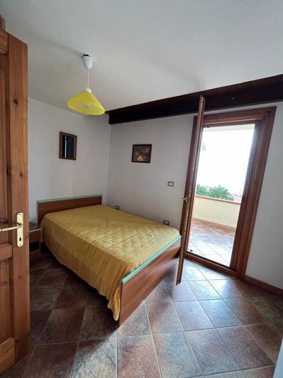 Image No.16-3 Bed House for sale