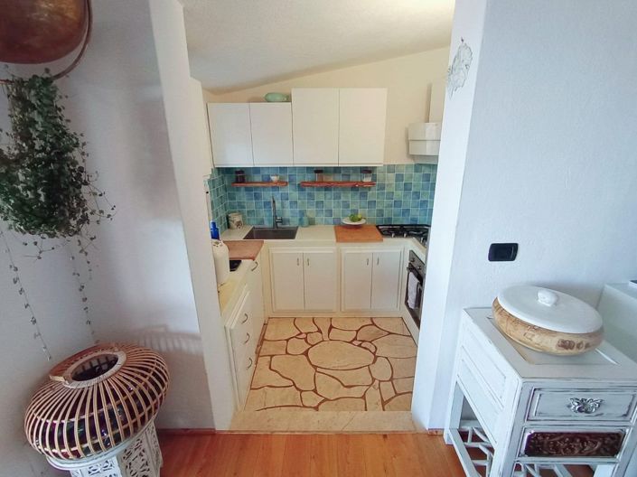 Image No.10-3 Bed House for sale