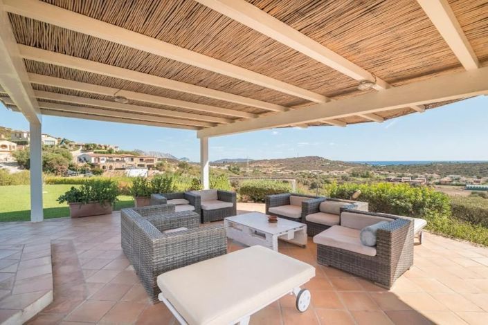 Image No.10-10 Bed House for sale